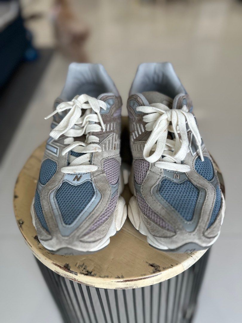 New Balance 9060 Sneakers (Category: Sneakers) located in Quezon City. Submitted by alloriginalthrift (Listing ID 1412241600, Image 2). Description: Original bought from Glorietta Mall.