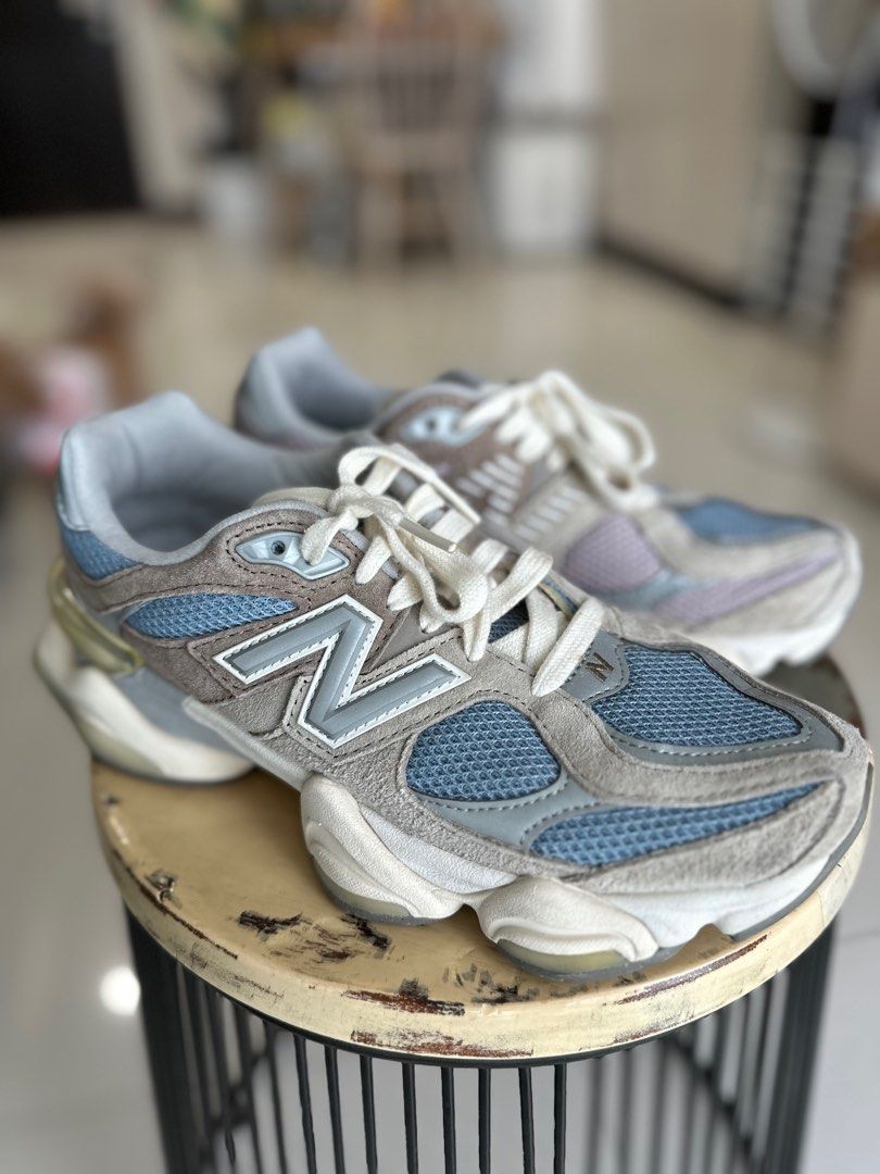 New Balance 9060 Sneakers (Category: Sneakers) located in Quezon City. Submitted by alloriginalthrift (Listing ID 1412241600, Image 1). Description: Original bought from Glorietta Mall.