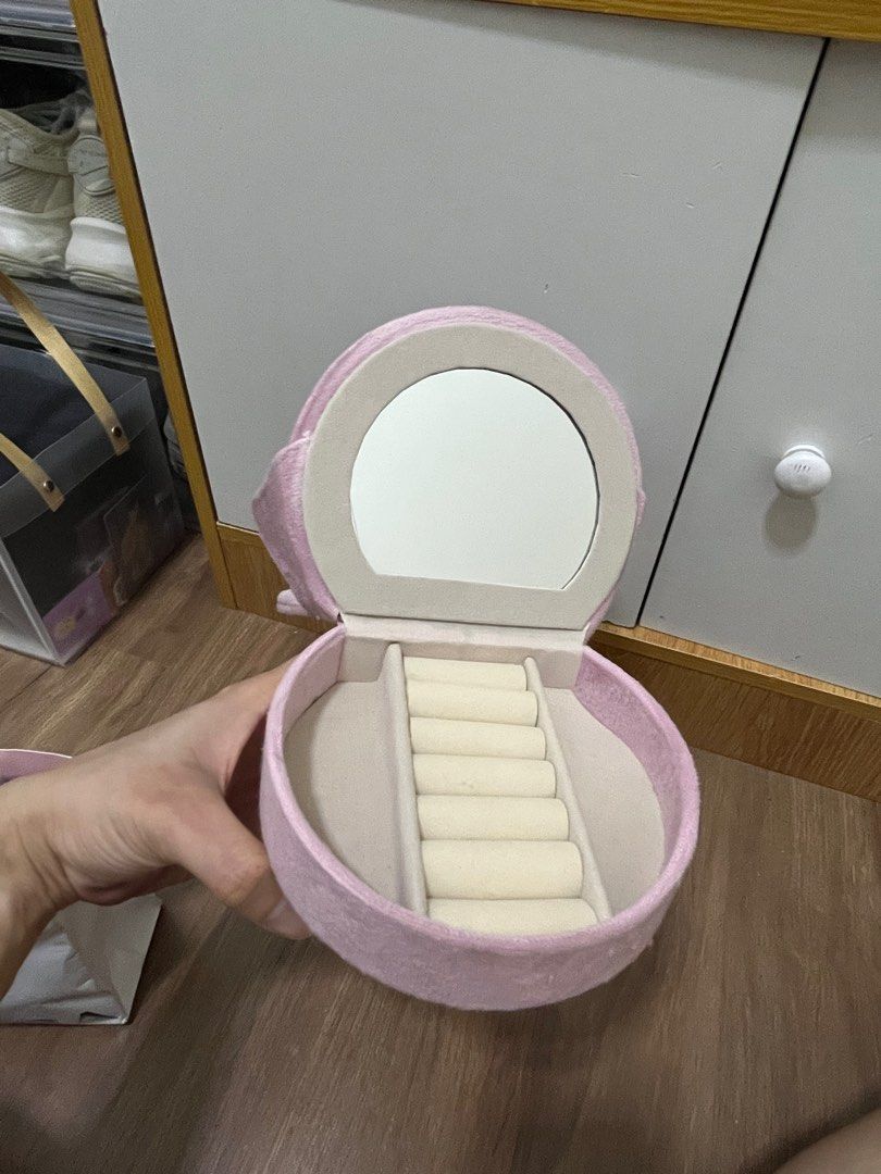 Pink Heart-Shaped Jewelry Box (Category: Accessory Holder, Box & Organizers) located in Quezon City. Submitted by shai_things (Listing ID 1412149507, Image 2). Description: - Unique chair design - with mirror and compartments for jewelry organization - In excellent condition (konting linis lang need) - FREE is you will buy both of the Pandora Rings .