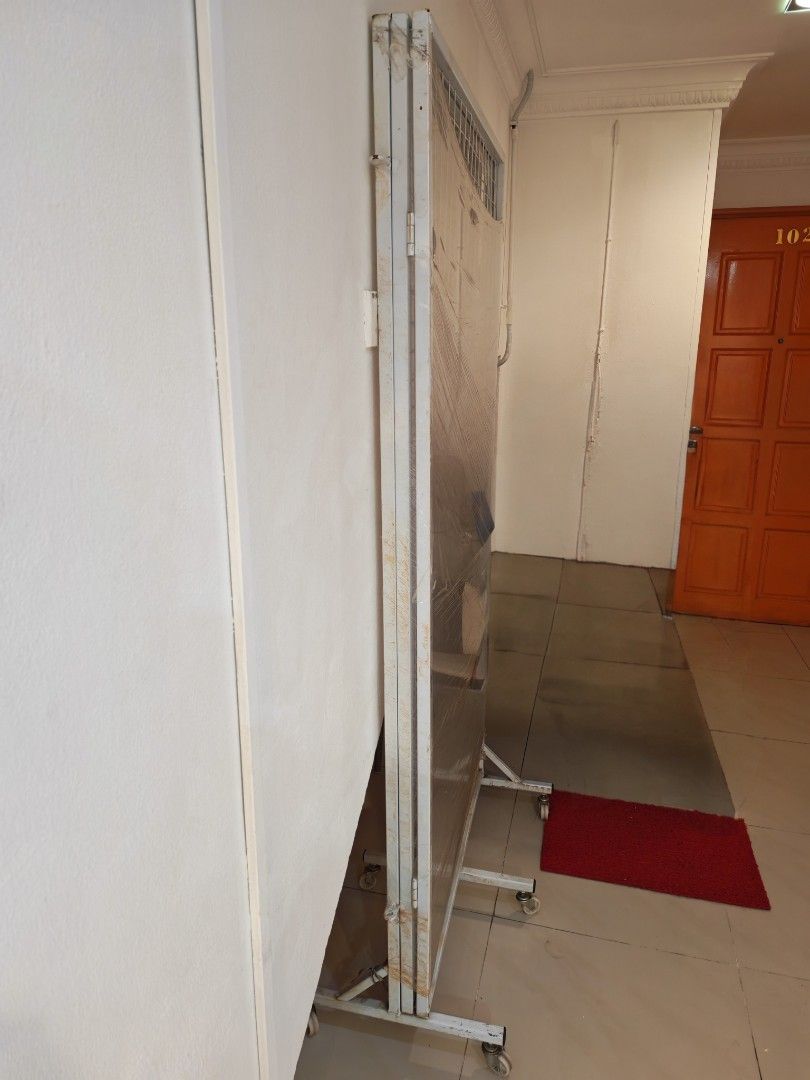 Portable Storage Fence Racks Portable mall kiosk fencing, Furniture & Home Living, Furniture ...
