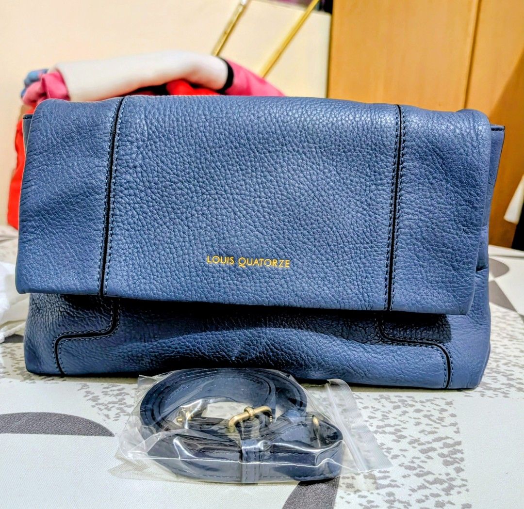 Preloved OG Branded Bags Sisley, Elegance paris ETC (Category: Luxury Bags & Wallets) located in Rodriguez. Submitted by dessytrese13 (Listing ID 1408211891, Image 1). Description: preowned branded Korean and US bags. see pics for the issues of some of the bags pero mostly walang issue. Price may vary. Personal items and DEFINITELY NOT ukay. Negotiable montalban rizal area.