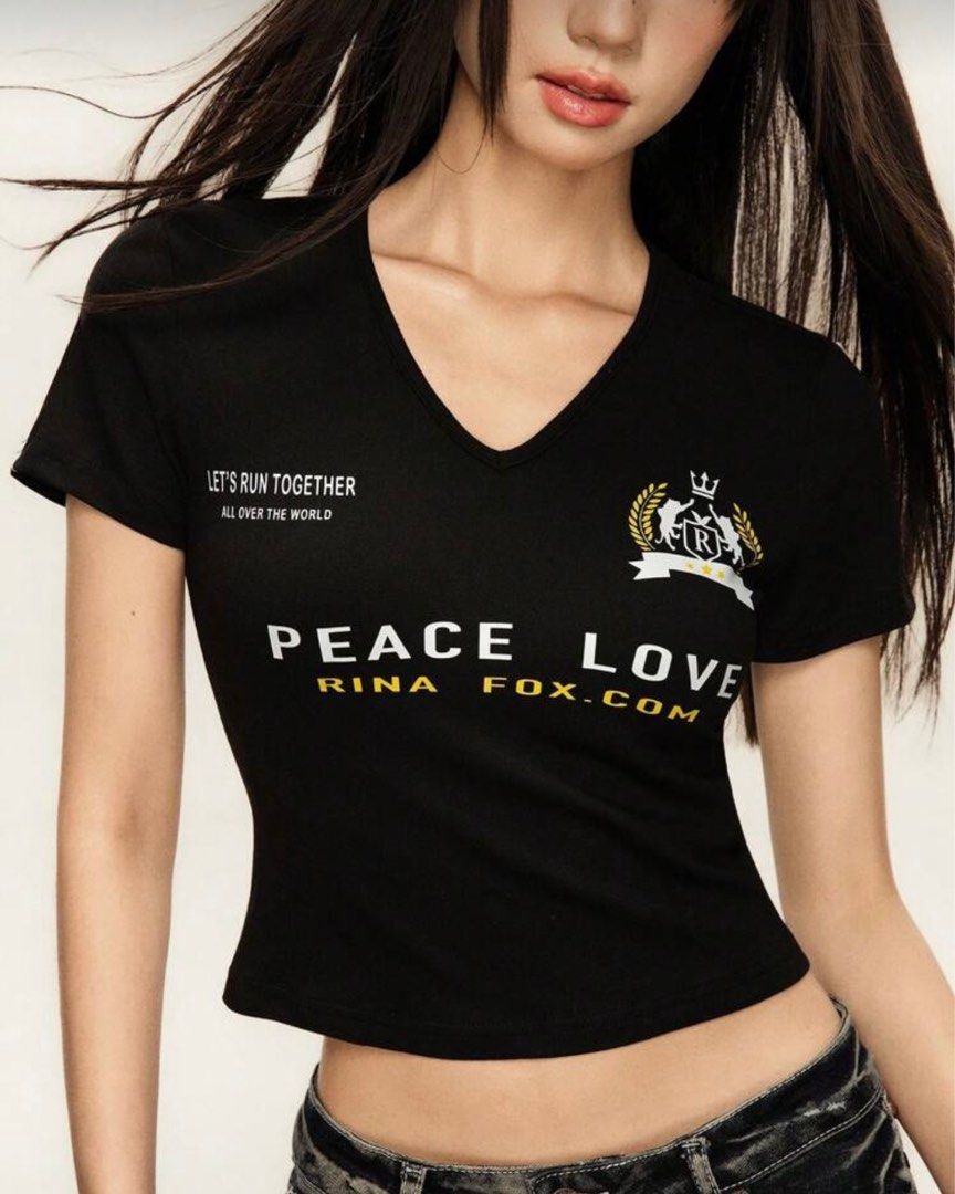 Printed Black T-Shirt by Rina Fox (Category: Shirts) located in Bay. Submitted by io.mln (Listing ID 1412222708, Image 1). Description: Fits XS-M.