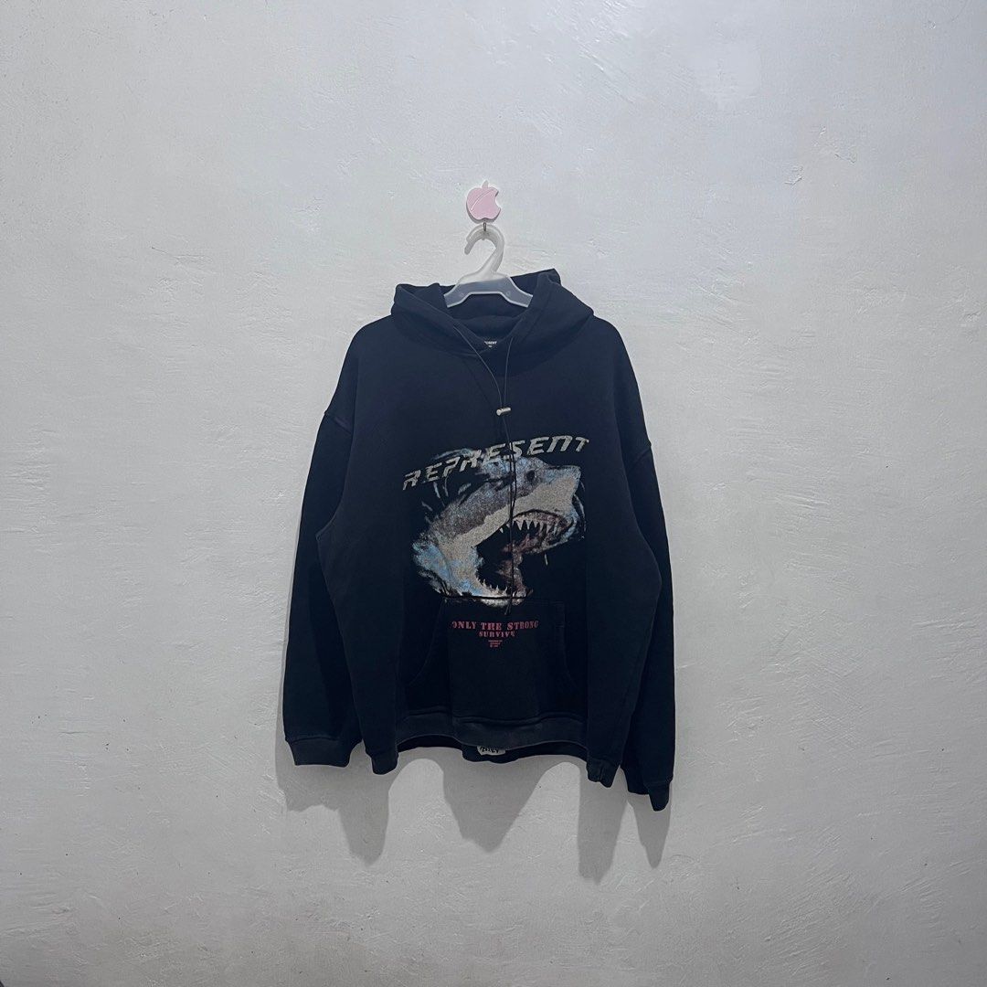 Represent Shark Graphic Hoodie (Category: Hoodies) located in Pasig City. Submitted by parapluie_m (Listing ID 1412139869, Image 1). Description: dimes: 28 X 28 boxy fit.
