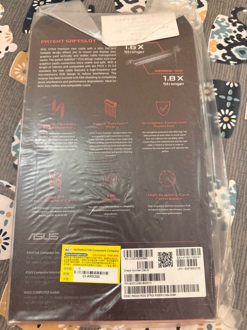 ROG STRIX RISER CABLE （分類：電腦線、轉接線及轉換器）位於 Hong Kong。 由 henrietta422 提交（商品編號 1412210263，圖片 2）。簡介： 全新未用，只限順豐到付。