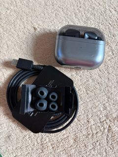 （分類：）位於 。 由 vivisells 提交（商品編號 1412198691，圖片 1）。簡介： 。