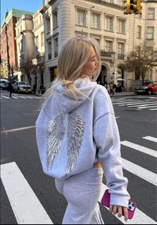 （分類：）位於 。 由 voguegirl. 提交（商品編號 1412172569，圖片 1）。簡介： 。