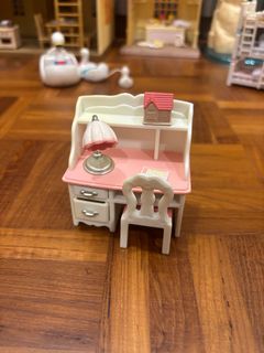 (Category: ) located in . Submitted by hshsjsifhdh (Listing ID 1412311824, Image 1). Description: .