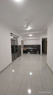 (Category: ) located in . Submitted by amalfarial (Listing ID 1412221658, Image 1). Description: .