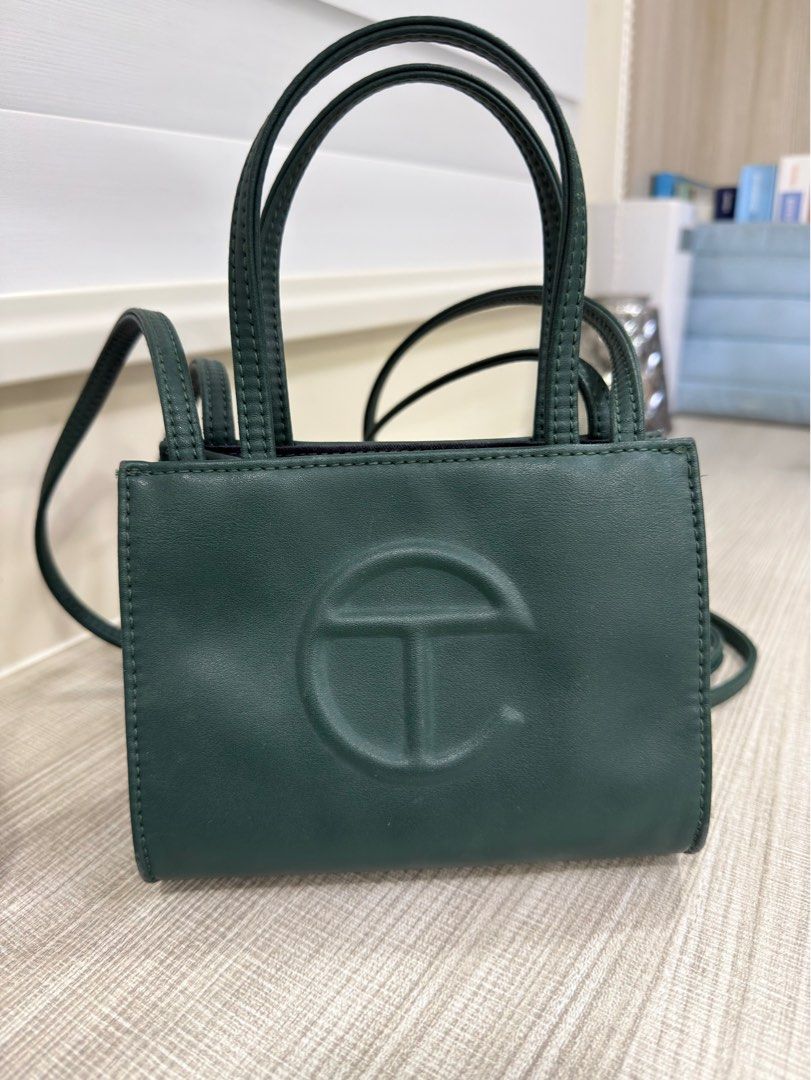 telfar small shopping bag dark olive (Category: Luxury Bags & Wallets) located in Cebu City. Submitted by plsbuymyclothes (Listing ID 1412292403, Image 1). Description: bought for 10,350 @eightmile.ph in ig slightly used rfs: declutterring .