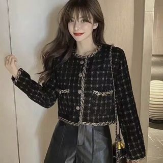 (Kategori: ) berada di . Dikirim oleh daraaaa (ID iklan 1412298078, Gambar 1). Deskripsi: .