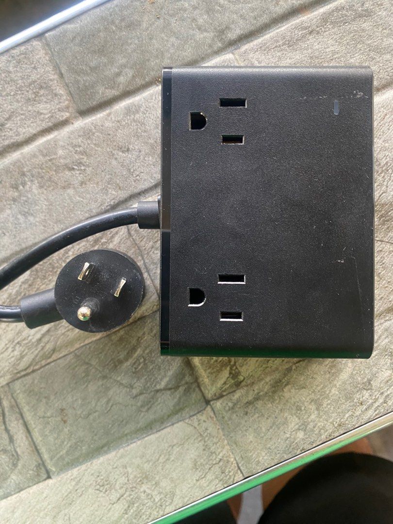 UGREEN Power Strip with USB Ports (Category: Cables & Adaptors) located in Tumauini. Submitted by arvinm97 (Listing ID 1412223576, Image 2). Description: .