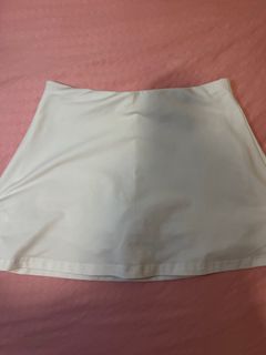 (Category: ) located in . Submitted by hanhaniee (Listing ID 1412143303, Image 1). Description: .