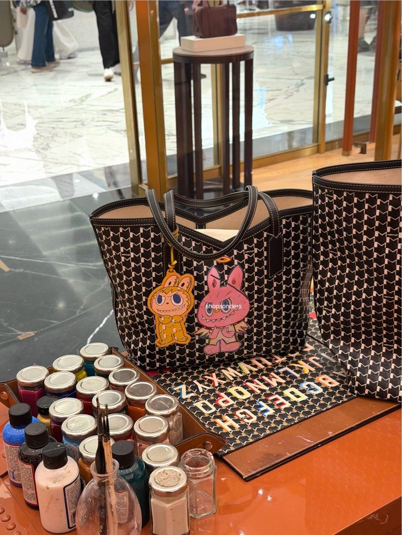 ✨ Moynat Kasing Lung Bags Labubu (Category: Luxury Bags & Wallets) located in Caloocan City. Submitted by luxesonders (Listing ID 1393307251, Image 1). Description: Open for preorder/early reservations The Moynat x Kasing Lung collection is a city exclusive, but we can preorder with our SA ETA: late October.