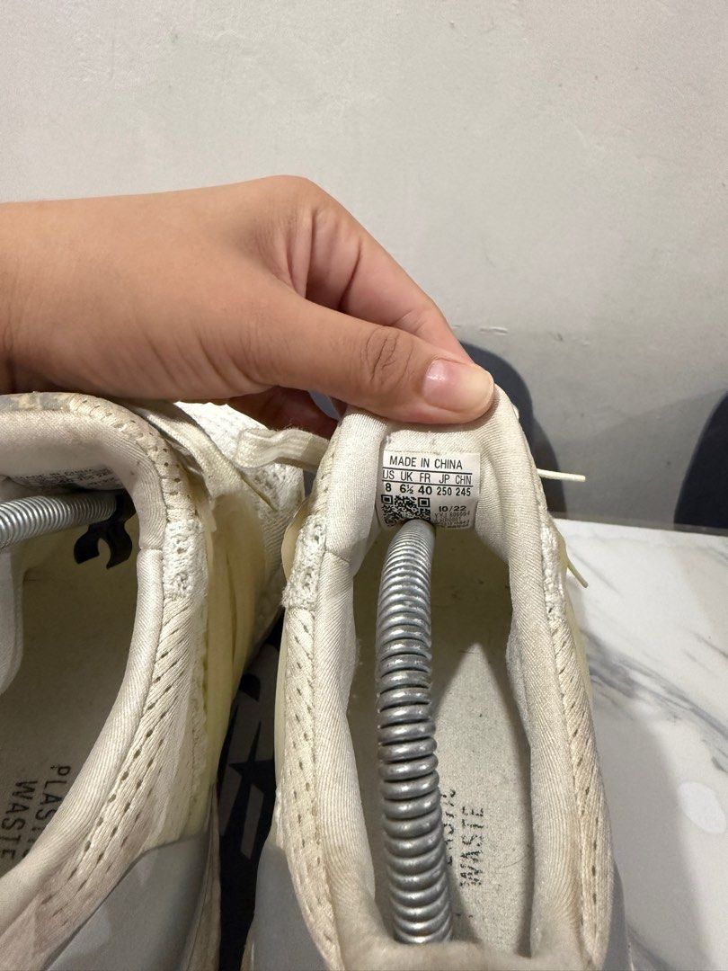 Adidas Ultra Boost Size US 8 Womens (Category: Sneakers) located in Las Pinas. Submitted by adcollect (Listing ID 1412331997, Image 3). Description: Adidas Ultra Boost sneakers - Color: White - Size: US 8 Womens - Just needs Cleaning - Bought from Adidas Shop Orig price: 9.5k Selling Price: 5k Rfs. Declut/upgrade Loc: Las Pinas .