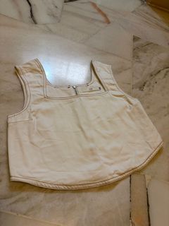 (Category: ) located in . Submitted by eewen815 (Listing ID 1412469809, Image 1). Description: .