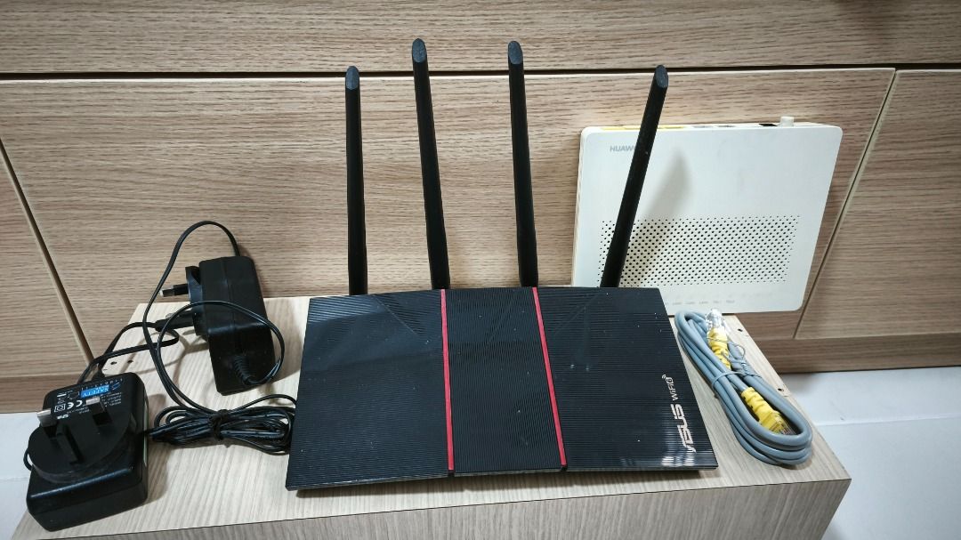 ASUS RT-AX55 WiFi6 Router + Huawei HG8240H Modem, Computers & Tech ...