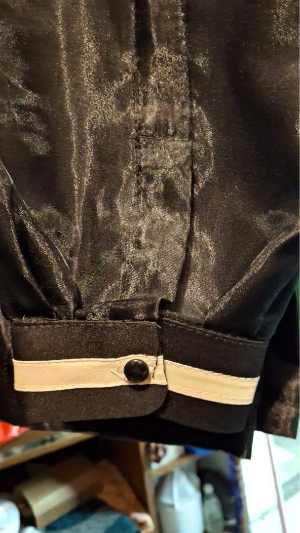 Black Embroidered Barong Tagalog 3XL (Category: Formal Shirts) located in Pasig City. Submitted by gbrllsph (Listing ID 1412494493, Image 3). Description: FOR SALE! (pinapabenta ng boyfriend ko lol) Modern Barong Tagalog (Black) Product: Modern Barong Main Color: Black Accent: Rustic Pipino Material: Organza Fabric with Gina Lining - Long sleeves - Chinese/Mandarin Collar - Half button placket Condition: New (Never been used) RFS: Dapat isusuot s