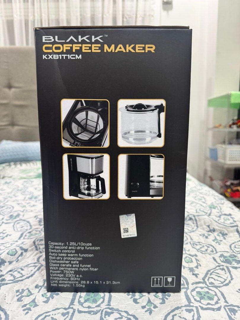 Blakk Coffee Maker (Category: Coffee Machines & Makers) located in Manila. Submitted by dreatantoy (Listing ID 1412372872, Image 3). Description: Blakk Coffee Maker KXB1T1CM SPECS: Coffee maker in 1 packaging Power: 230V, 60Hz | 750W Capacity: 1.25L/10 cups | 30-second anti-drip function Actual Weight: 1.88 KGs Product Dimensions: 11 x 8 x 13.5 - Brand new, never used. Was only opened to check contents. RFS: Not needed Price: 1,500 MOP: Gcash / L