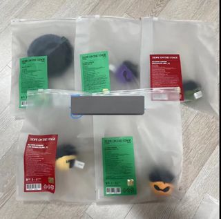 (Category: ) located in . Submitted by albumshop (Listing ID 1412367243, Image 1). Description: .