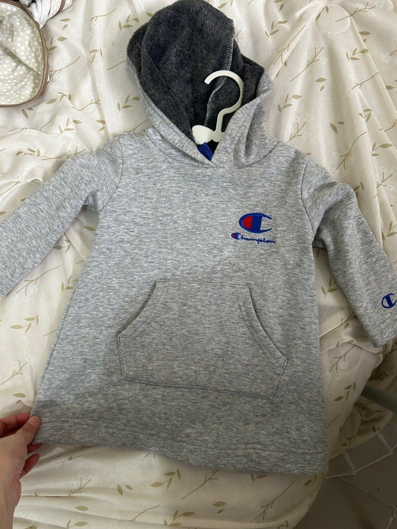 Champion longsleeve dress (Category: Babies & Kids Fashion) located in Makati City. Submitted by cassije_ (Listing ID 1412356657, Image 2). Description: Preloved Champion dress long sleeve 1-2 .