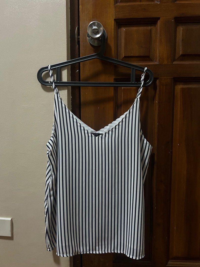 Cotton On Spaghetti Striped Tank Top (Category: Sleeveless) located in Quezon City. Submitted by sofierz (Listing ID 1412454375, Image 1). Description: .