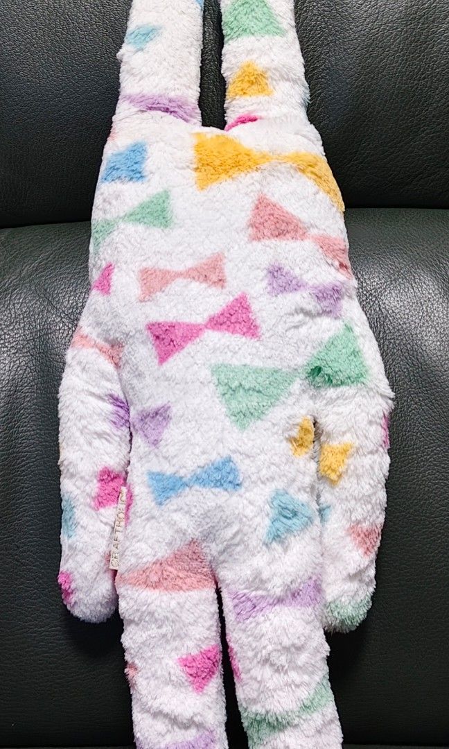 Craft Holic S Size Plush Toy (Category: Plushies & Soft Toys) located in Quezon City. Submitted by bee_sthings (Listing ID 1412402051, Image 2). Description: clear etiketa as-is, wysiwyg manage your expectations GCASH payment + SF via JNT lalamove or grab QC area Please only purchase if you understand that this is a used item. Those who are sensitive about condition, please refrain from buying..