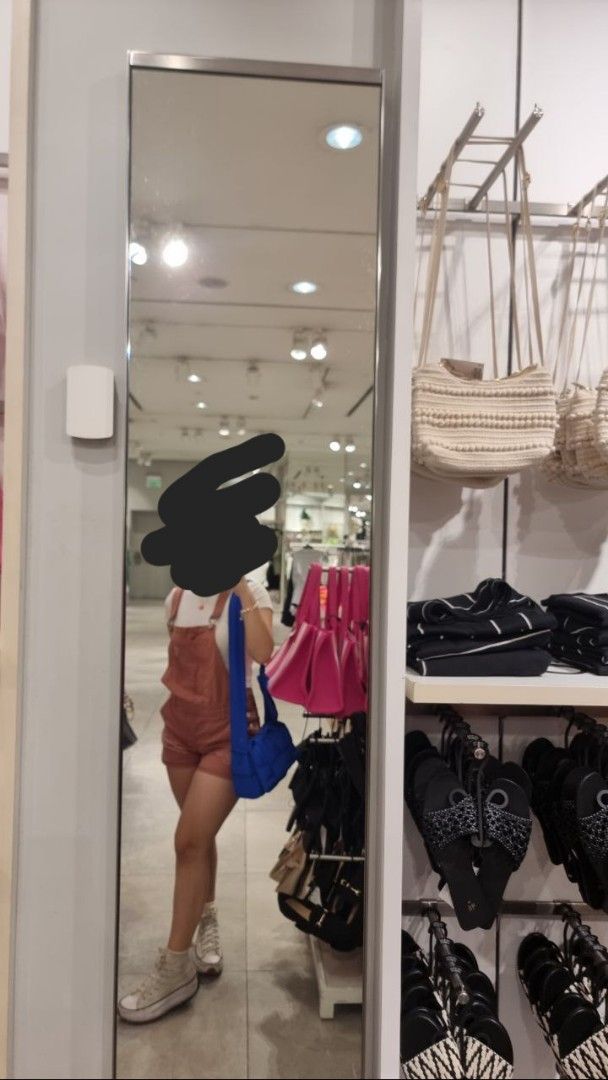 Denim Pink Overalls (Category: Jumpsuits) located in Quezon City. Submitted by declutterhouse (Listing ID 1412346727, Image 1). Description: - Dusty rose pink overalls - Adjustable straps - Two front pockets and one chest pocket - Made of soft, durable fabric - Perfect for casual wear.
