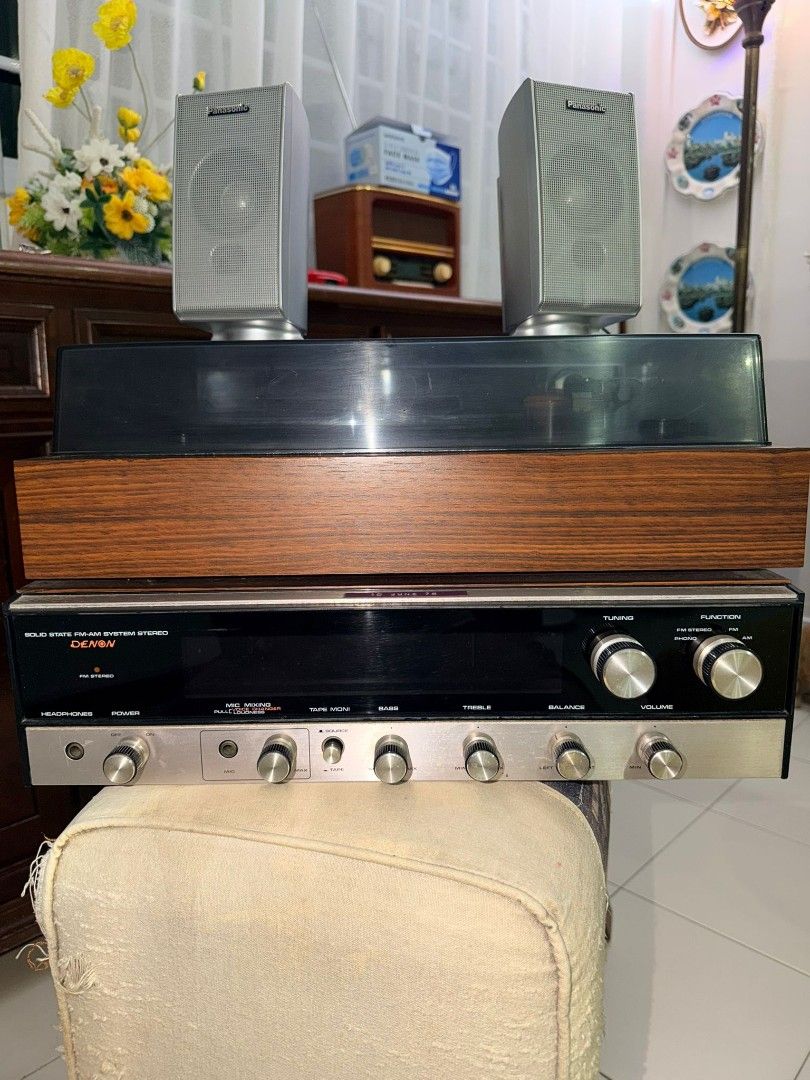Denon Stereo System with Turntable65671943339393111