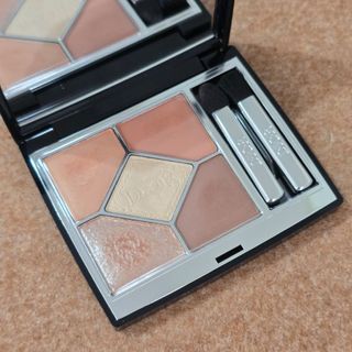 （分類：）位於 。 由 blissey 提交（商品編號 1412353097，圖片 1）。簡介： 。