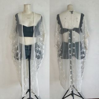 (Category: ) located in . Submitted by mkjpcloset (Listing ID 1412360761, Image 1). Description: .