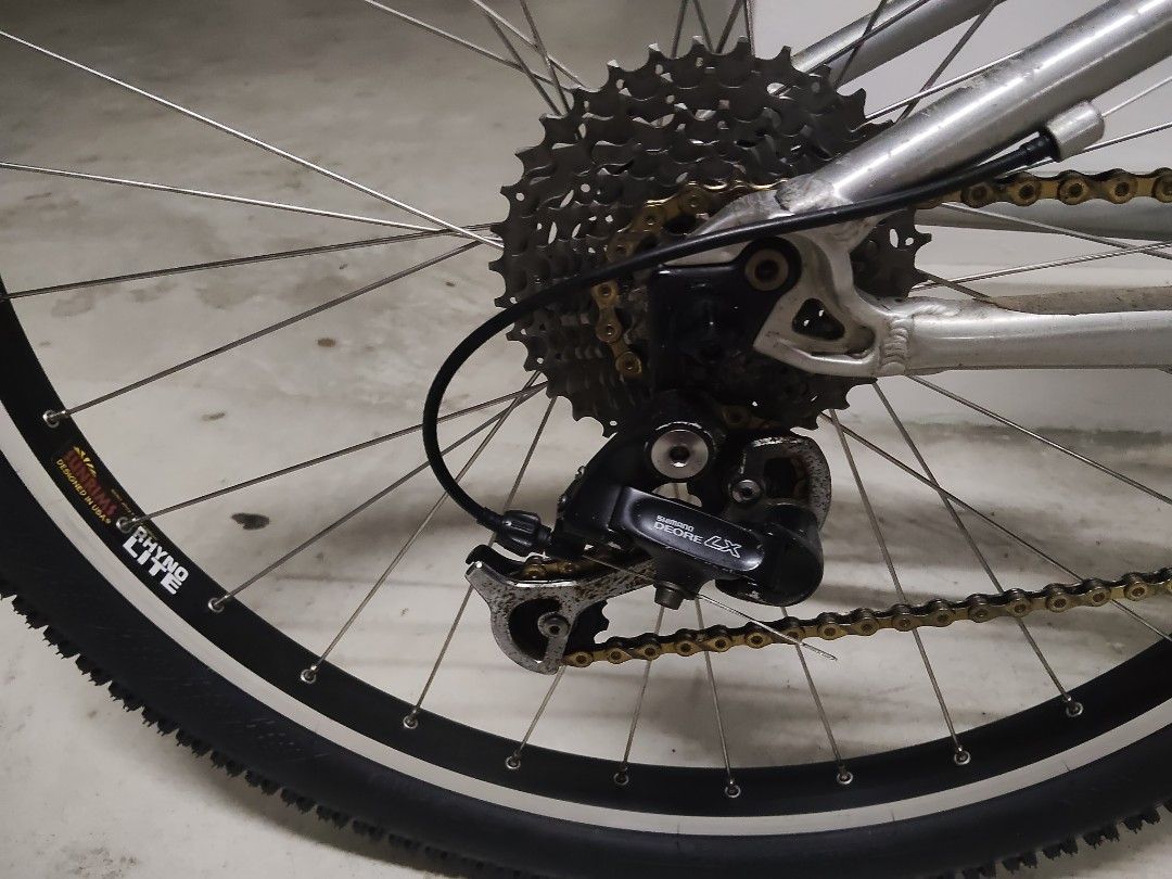 GT XCR 3000 i-Drive Mountain Bike - Fox Suspension, Sports