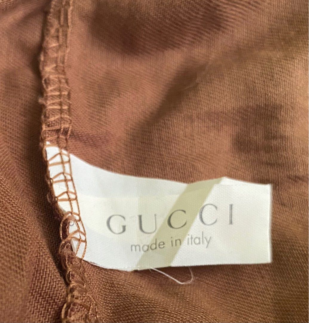 Gucci Dust Bag (Category: Luxury Bags & Wallets) located in Cagayan de Oro. Submitted by ecolive (Listing ID 1412364356, Image 2). Description: Authentic Gucci dust bag. Features the Gucci logo printed on the front. Made in Italy. The bag is a solid color. Perfect for protecting your Gucci handbags and accessories. 20w x 22h.