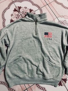 (Category: ) located in . Submitted by rizzythrift (Listing ID 1412389117, Image 1). Description: .