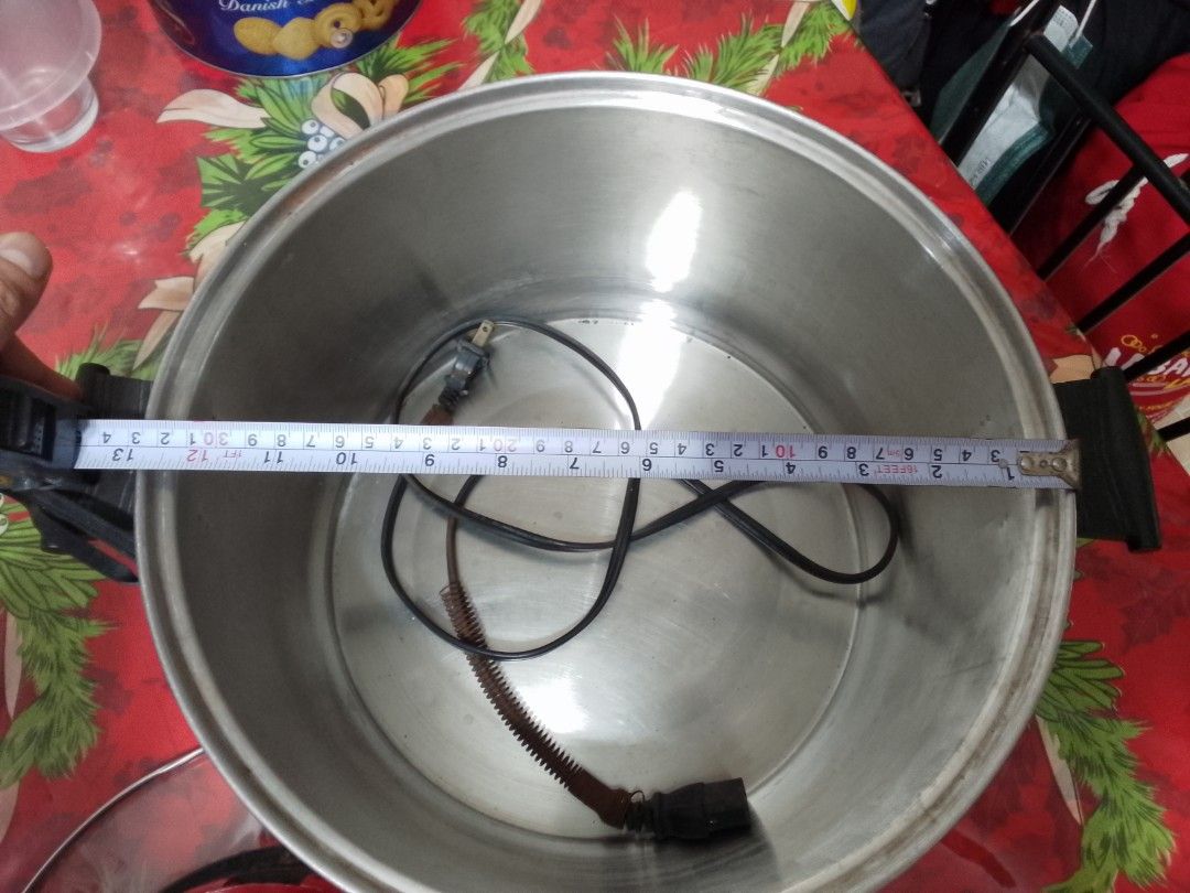 Hanabishi Turbo Broiler (Category: Cookware & Accessories) located in Marikina City. Submitted by j0416 (Listing ID 1412385197, Image 3). Description: Working, RFS: need lang magbwas ng gamit.