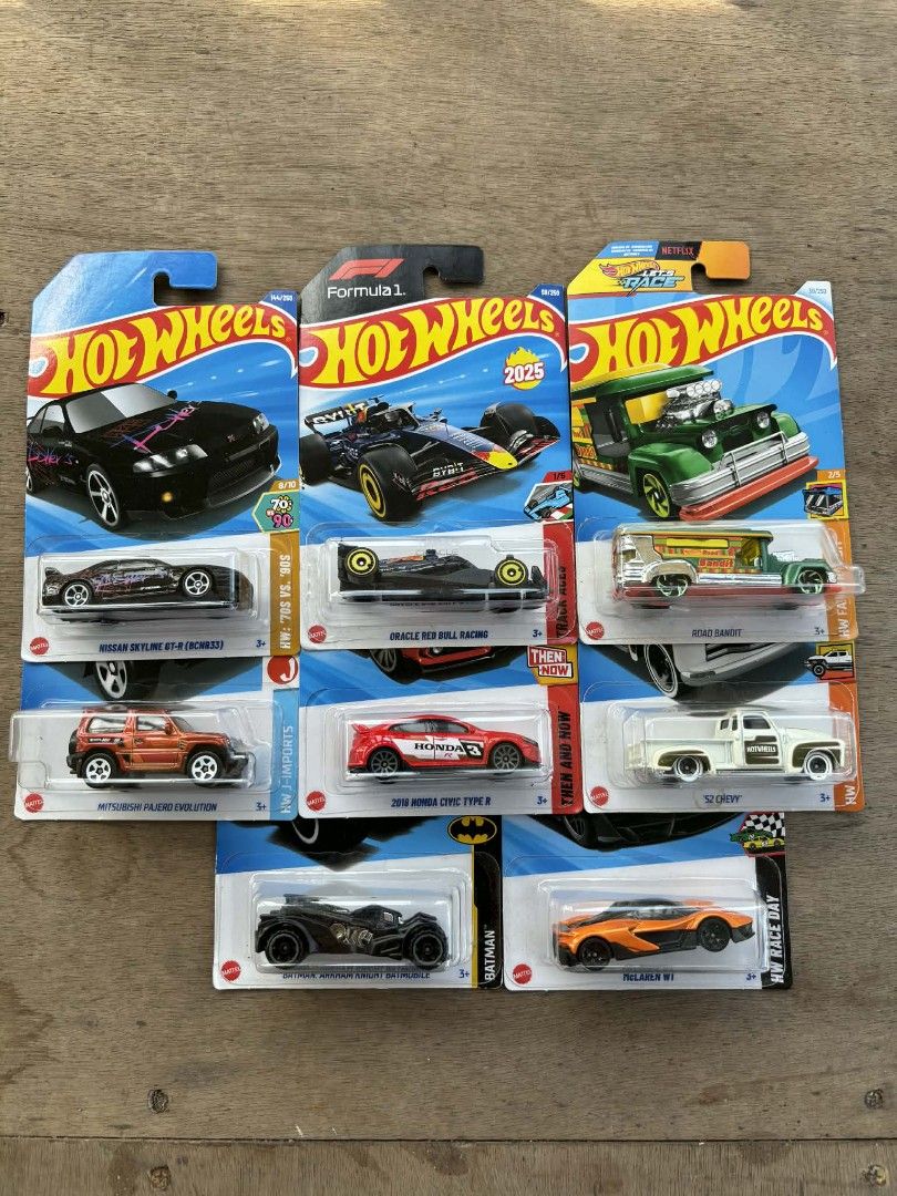 Hot wheels car toys (Category: Vehicle & Diecast Models) located in Davao. Submitted by cheapthriftdvo (Listing ID 1412338625, Image 1). Description: hot wheels toys pm for price we ship nationwide.