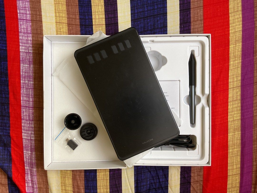 Huion Inspiroy H640P (Category: Other Gadgets) located in San Pedro. Submitted by jemsion (Listing ID 1412407450, Image 1). Description: orig. price: ₱1089 📍 rfs: i don’t use it anymore, nakatambak na lang 📍 available for pickup/meetup, starting January 12 onwards.