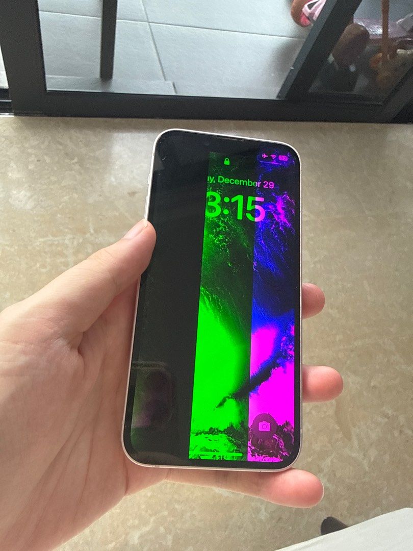 (Category: iPhone 13 Series ) located in Singapore. Submitted by leaveamessage (Listing ID 1412373933, Image 1). Description: .