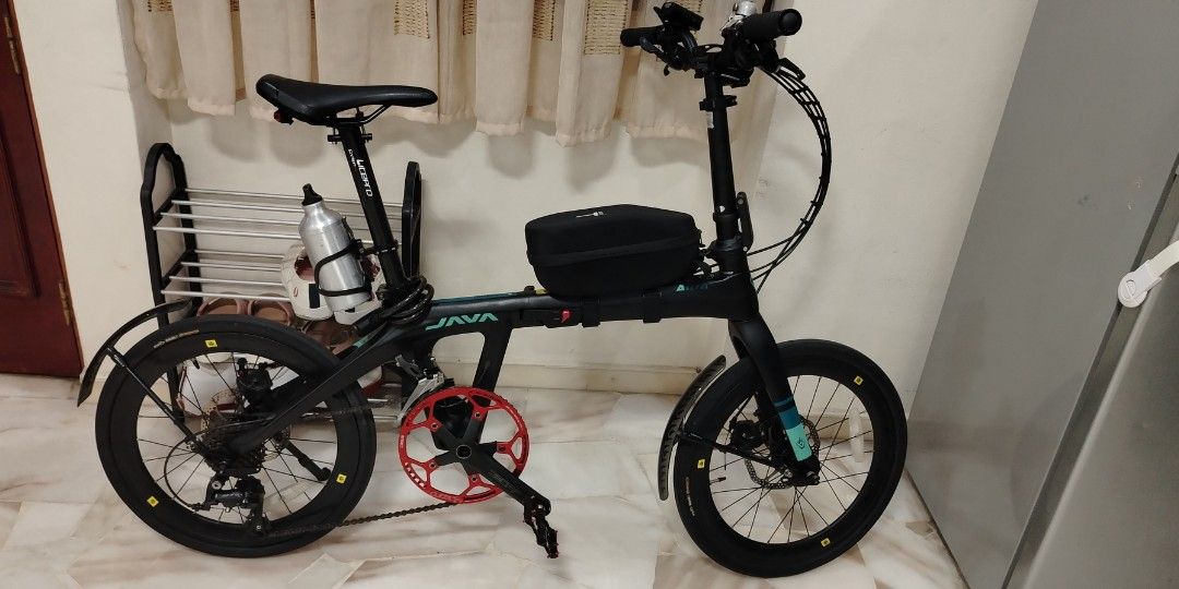JAVA ARIA Carbon frame (Category: Bicycles) located in Singapore. Submitted by blackmask34 (Listing ID 1412374043, Image 2). Description: Folding bike Java Aria carbon with accesories.
