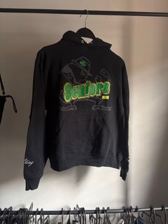 (Category: ) located in . Submitted by kendricklamar (Listing ID 1412387763, Image 1). Description: .