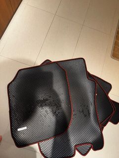 (Category: ) located in . Submitted by mtblife_sg (Listing ID 1412473902, Image 1). Description: .