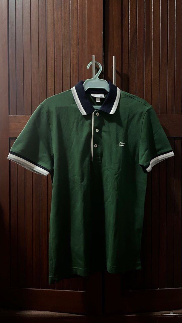 lacoste smart contrast classic polo shirt (Category: Tshirts & Polo Shirts ) located in Quezon City. Submitted by nikkiolivee (Listing ID 1412438345, Image 2). Description: bnew w/o tag no issues authentic dark green 3 buttons negotiable srp: 7,100php size: 3 men’s small width: 17.5” length: 27.5 REGULAR FIT.