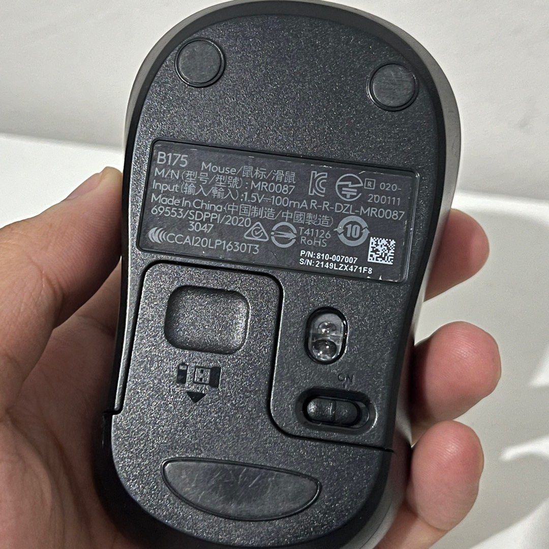 Logitech M240 Silent Wireless Mouse (Category: Mouse & Mousepads) located in Las Pinas. Submitted by 913ver (Listing ID 1412514272, Image 2). Description: - silent bluetooth mouse - black - has minor scratches - doesn’t come with the original box.