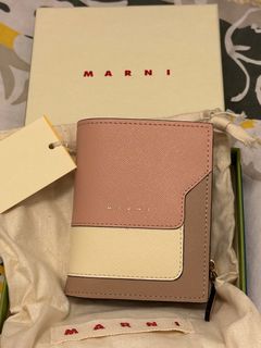 （分類：）位於 。 由 eirib 提交（商品編號 1412451707，圖片 1）。簡介： 。