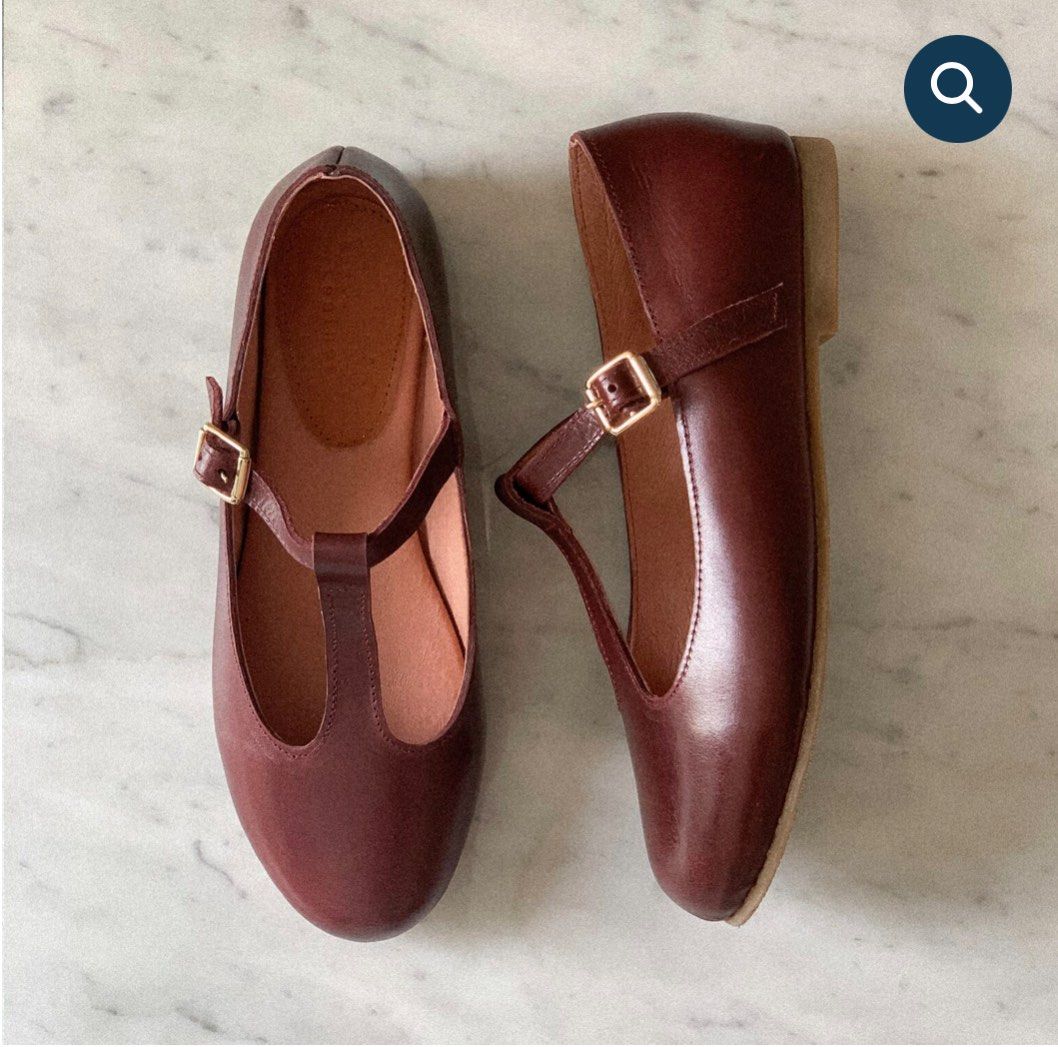 Meraniel Anne Closed Shoes Size 8 (Category: Flats & Sandals) located in Makati City. Submitted by nj722 (Listing ID 1412402507, Image 1). Description: Meraniel Anne Closed Shoes Size 8 Used but in good condition.
