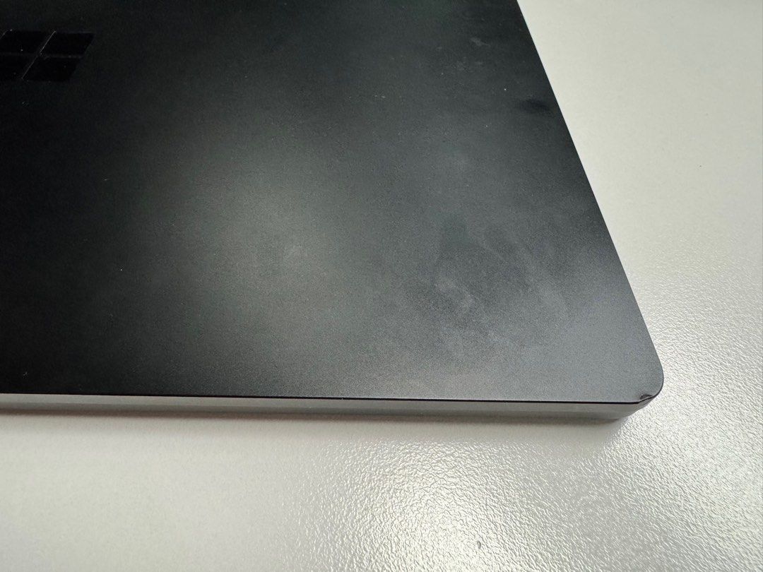 Microsoft Surface Laptop 465075935541507111
