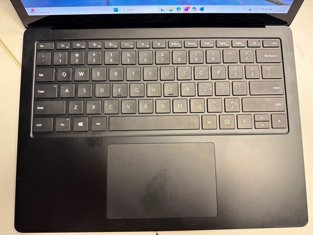 Microsoft Surface Laptop 465075935541507113
