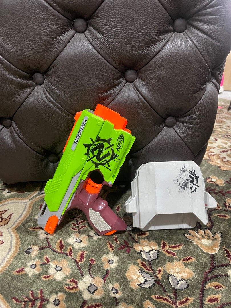 Nerf SideStrike Zombie Blaster with Holster, Hobbies & Toys, Toys ...