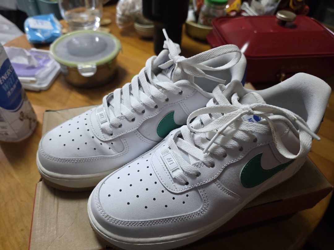 women's nike air force 1 green tick