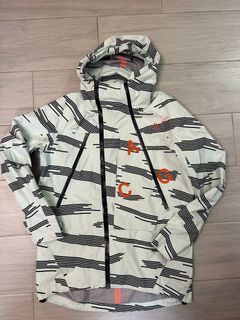 （分類：）位於 。 由 cheisC 提交（商品編號 1412503580，圖片 1）。簡介： 。