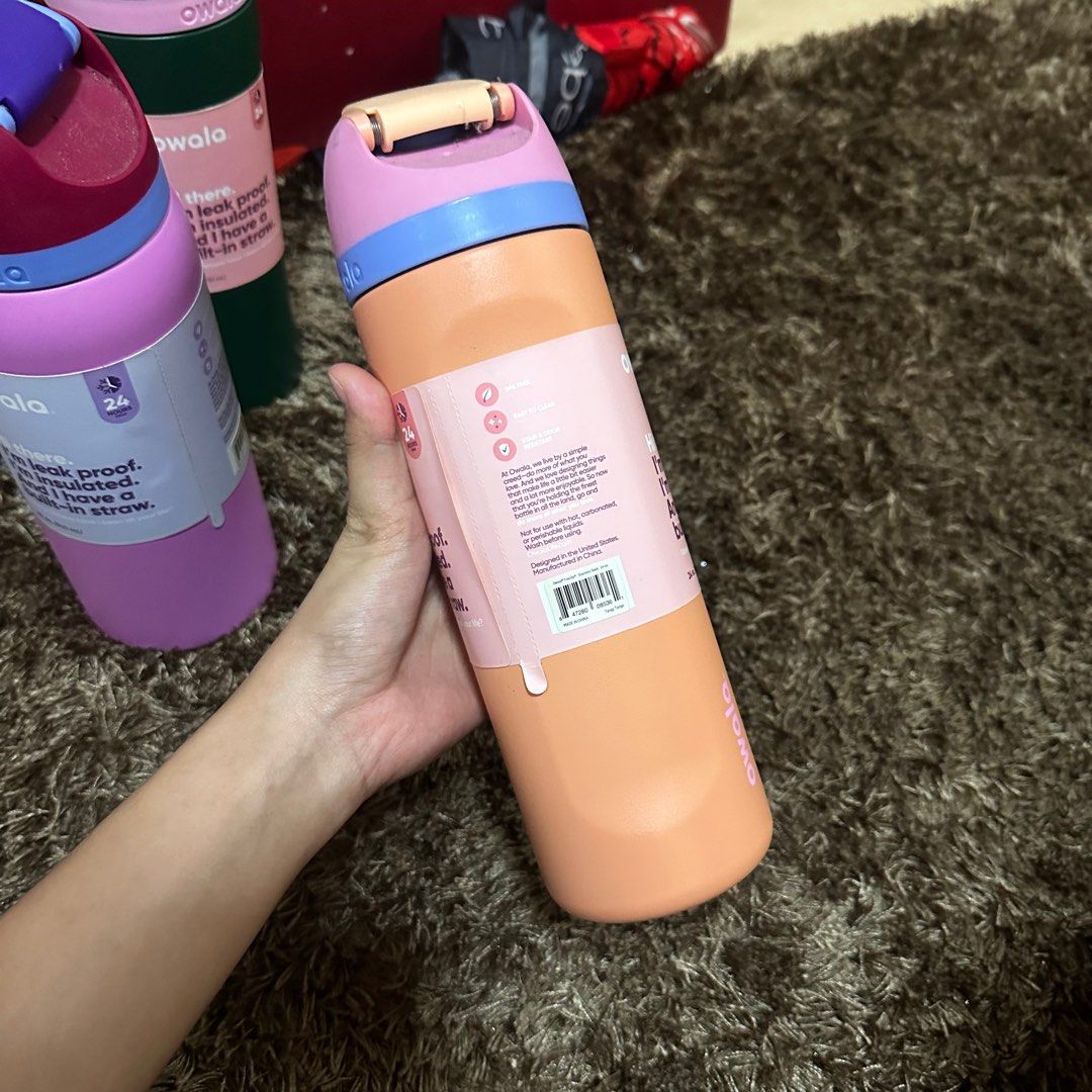Owala FreeSip Stainless Steel Water Bottle 24oz (Category: Water Bottles & Tumblers) located in Pasig City. Submitted by woahbenedict21 (Listing ID 1412516047, Image 2). Description: - Owala FreeSip 24oz Stainless Steel Water Bottle - Color: Tangy Tango - Features a built-in straw - Leak-proof design - FreeSip spout for easy use .
